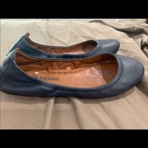 Lucky Brand Navy Flats 6.5